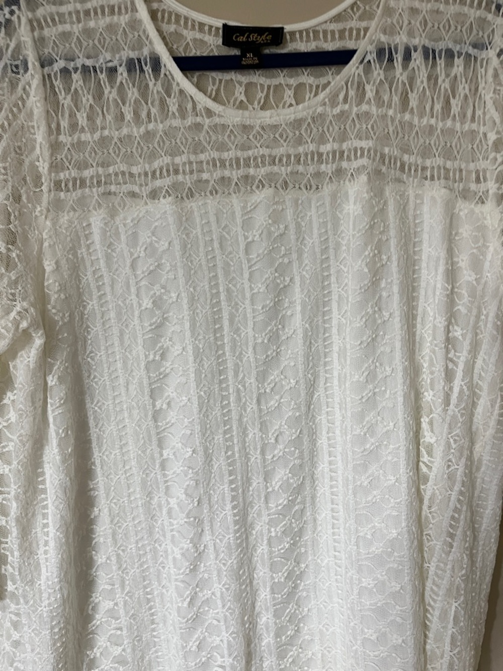 Cali Style White Lace Tunic Top - Picture 3 of 4